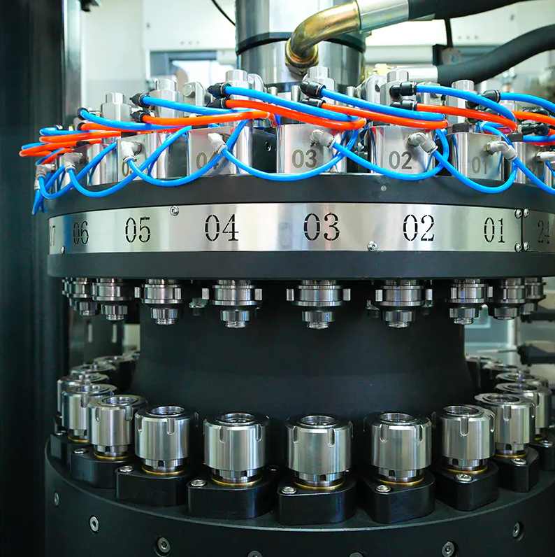 Capping machine